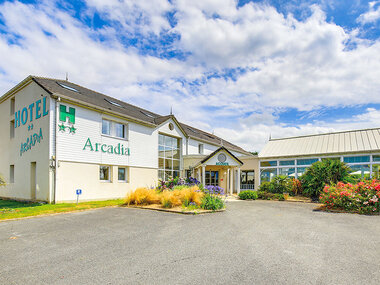 2 jours en hôtel avec dîner et accès au bain bouillonnant privatif près de Lannion