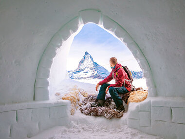 Soggiorno in igloo con la famiglia: 1 notte nel villaggio igloo vicino a Berna in Svizzera