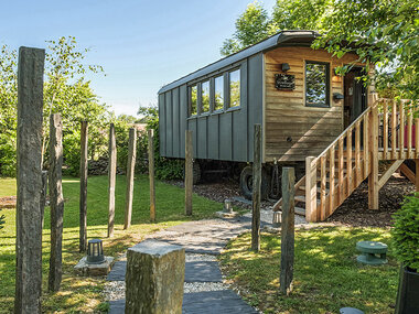 2 jours en roulotte ou cabanon premium avec détente en Bourgogne