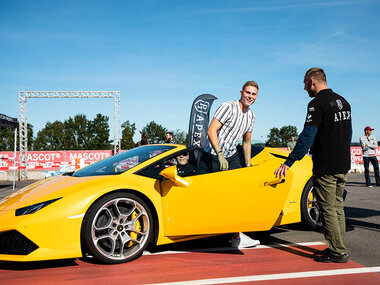 2 omgange på racerbane i Lamborghini Huracan