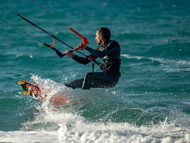 Kitesurfing introkursus hos Aarhus Vandsportscenter for 1