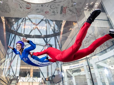 2 vols en chute libre indoor avec vidéo souvenir à iFLY Paris