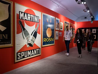 Privilege Tour a Casa Martini: visita guidata al museo e degustazione di 3 prodotti per 2