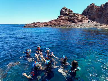 Chasse au trésor aquatique de 3h pour 6 personnes au large de Fréjus