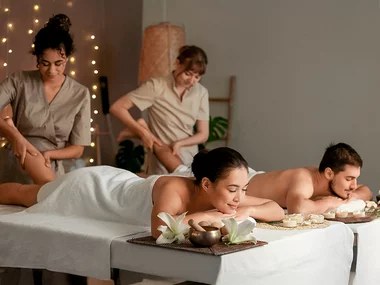 Wellness-Tag für Zwei in Dresden: Spa, Sauna, Fitness, Ganzkörpermassage und Kräuter-Fußbad