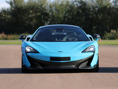 Stage de pilotage : 4 tours de circuit au volant d'une McLaren 600LT
