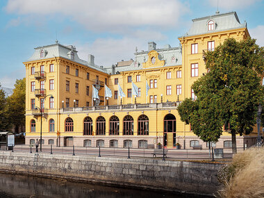Övernattning med frukost på Elite Grand Hotel Gävle för 2