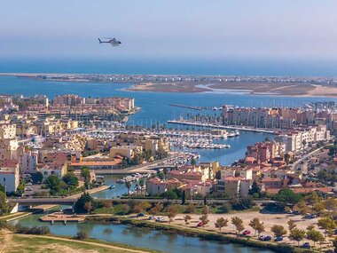 Vol en hélicoptère de 30 min dans les environs de Narbonne