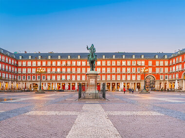 City trip à Madrid : 5 jours en hôtel avec visites des lieux incontournables en haute saison