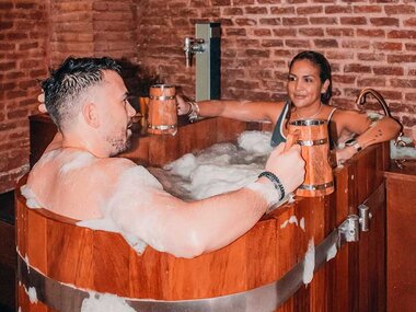 Beer Spa Madrid: circuito spa, masaje y degustación de cerveza para 2 personas