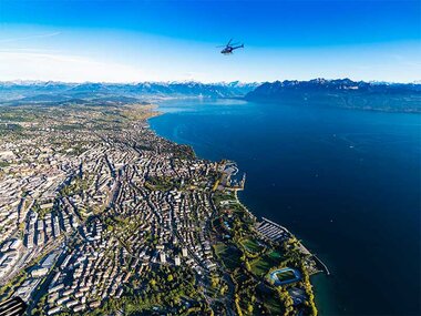Vol en hélicoptère de 20 min pour 2 personnes au-dessus de Lausanne