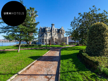 URH Palacio de Oriol 4*: 1 noche en habitación doble con desayuno para 2