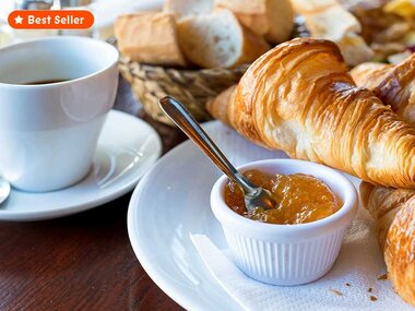 Petit-déjeuner complet à la maison ou au restaurant