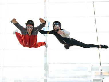 L'emozione della leggerezza: volo indoor per 2 in settimana vicino a Milano