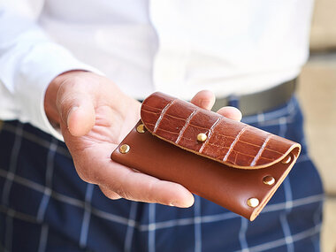 Atelier de maroquinerie : création d'un porte-monnaie pour 1 personne