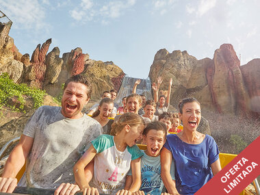 ¡Navidad en PortAventura!: 3 entradas para 2 adultos y 1 niño