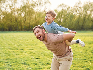 Cene gourmet, soggiorni, Spa e avventure per il padrino