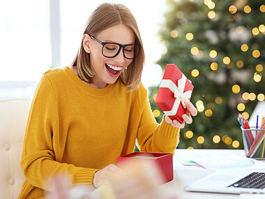 La magia del Natale con tua sorella: soggiorni, cene, avventure o pause benessere per 2