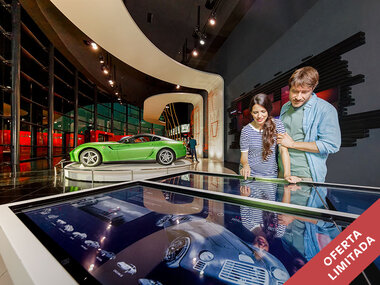 ¡Navidad en PortAventura!: 2 entradas para 2 adultos a PortAventura Park y Ferrari Land