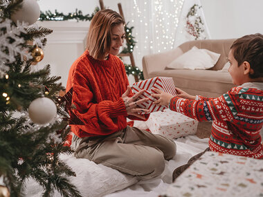 Querida mamá, ¡feliz Navidad!
