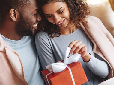 Un regalo para ella por San Valentín: escapadas o cenas gourmet