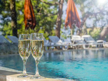 Dolci momenti insieme: 1 notte con percorso relax e aperitivo