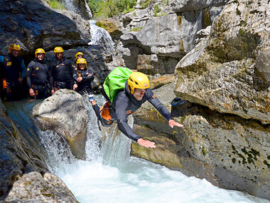 Session de canyoning de 2h30 dans les Pyrénées
