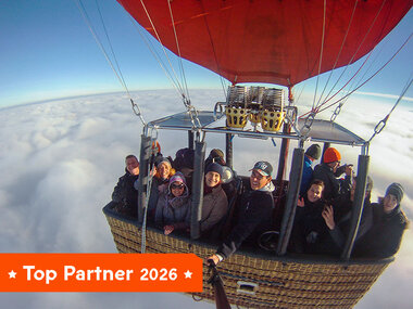 Descubre Segovia: 1 paseo en globo de 1 hora con desayuno y brindis