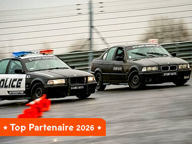 Le plein de sensations fortes avec un baptême de course-poursuite en passager