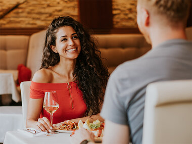 3- of 4-gangendiner vol romantiek