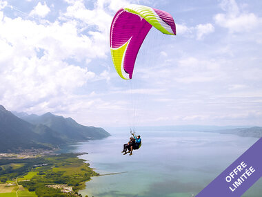 La Suisse vue du ciel avec 1 vol en parapente pour 2 personnes