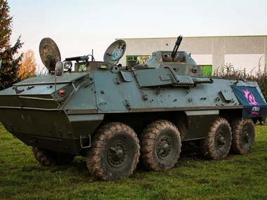 Apokas Paintball Park: Fahren eines Panzers aus dem Kalten Krieg