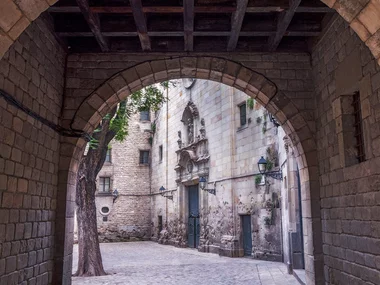 Ruta Barcelona en clave de misterio
