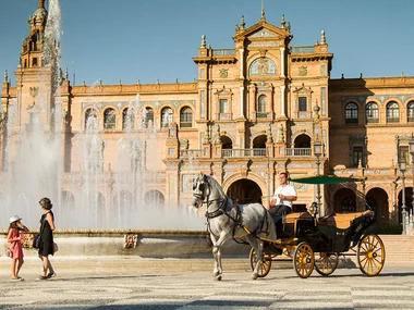 1 paseo romántico en coche de caballos por Sevilla (45 min)