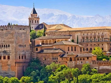 Visita guiada por los exteriores de la Alhambra para dos