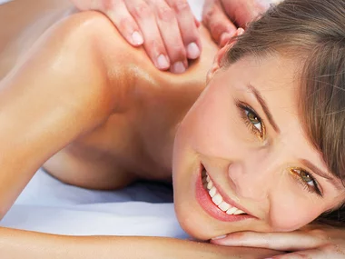Massage pour 1 personne : un cadeau de Noël sous le signe de la détente !