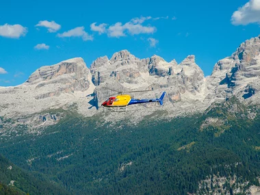 Volo panoramico in elicottero sulle Dolomiti di Brenta