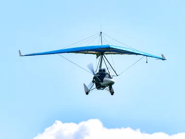 Vuelo en ultraligero-trikes en Madrid con Aeroclub Villanueva de la Cañada