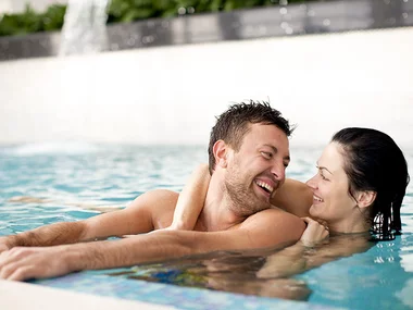 Escapade relaxante avec séance de bain bouillonnant