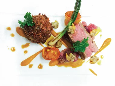 Déjeuner gastronomique 4 plats de cuisine française à Bordeaux