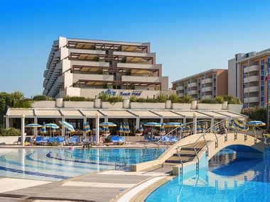 Soggiorno di relax con Savoy Beach Hotel & Thermal Spa*****