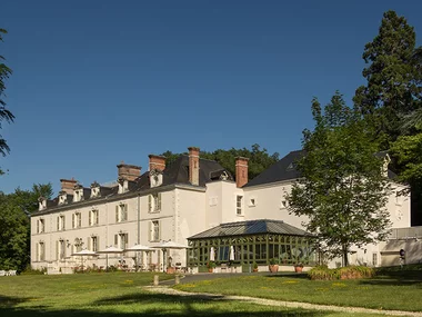 Séjour avec bain bouillonnant en château 4* dans le Val de Loire