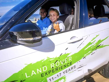 45 minuten durende initiatie in een Land Rover voor 1 tiener