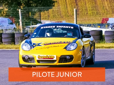 Stage de pilotage enfant au volant d'une Porsche Cayman