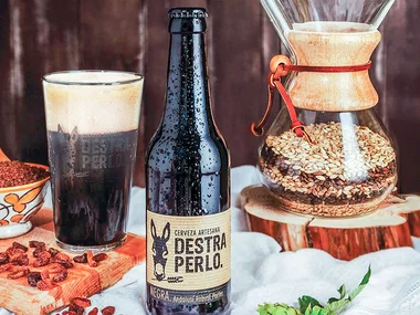 Experiencia cervecera: 1 birratour y cata de 4 cervezas en Destraperlo