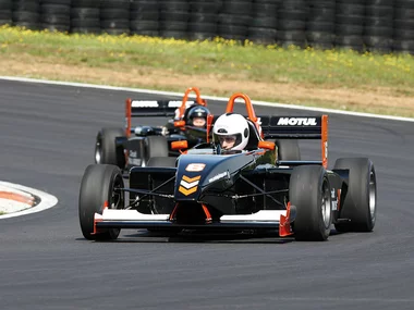 Stage de pilotage : 6 tours sur le circuit de Pau-Arnos en Formule 3