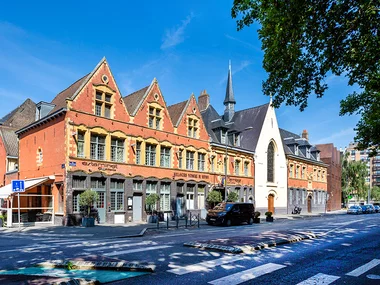 Séjour luxueux à Lille : 2 jours en hôtel 5* avec parenthèse bien-être