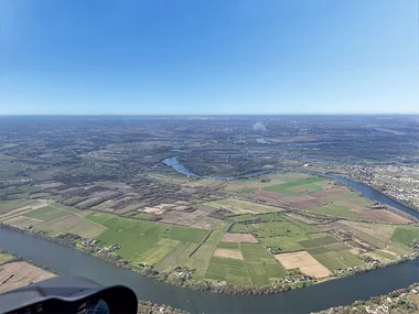 Vol en hélicoptère au-dessus de Bordeaux et ses environs