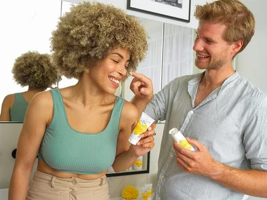 Soin naturels et doux au miel pour le corps à recevoir chez soi