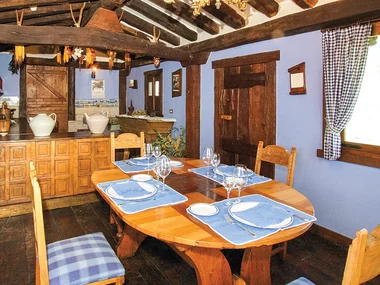 La mejor cocina vasca en Andra Mari, Vizcaya: 1 menú con maridaje para 2 personas